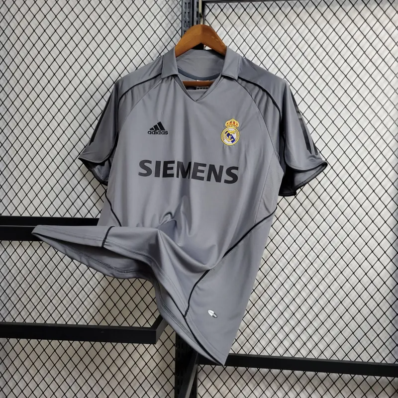 Camiseta Real Madrid 05/06 Terceiro - (Retro)