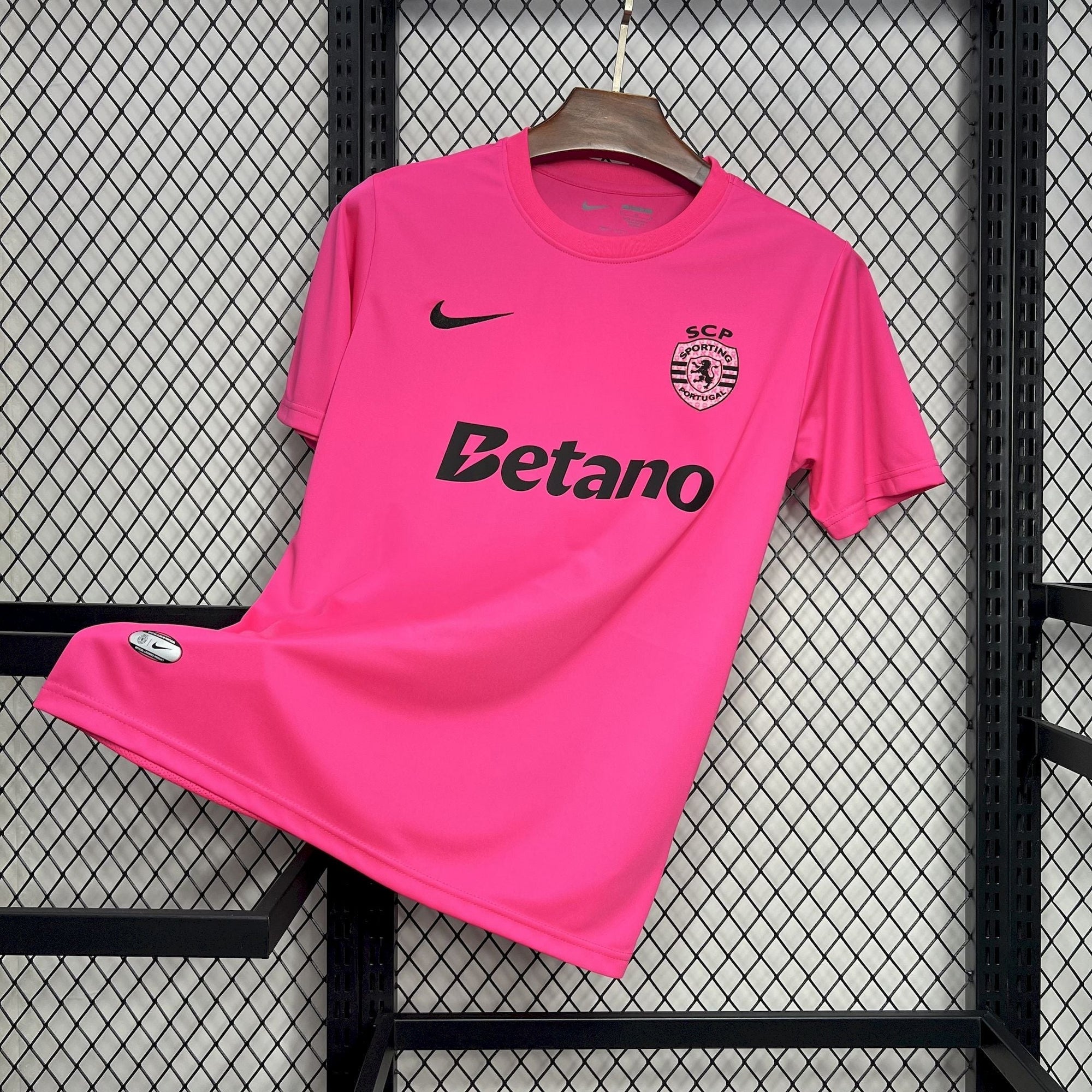 Camiseta Sporting 24/25 Outubro Rosa - (Aficionado)