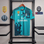 Camiseta Real Madrid 17/18 Terceiro (Todos os Patches) - (Retro)