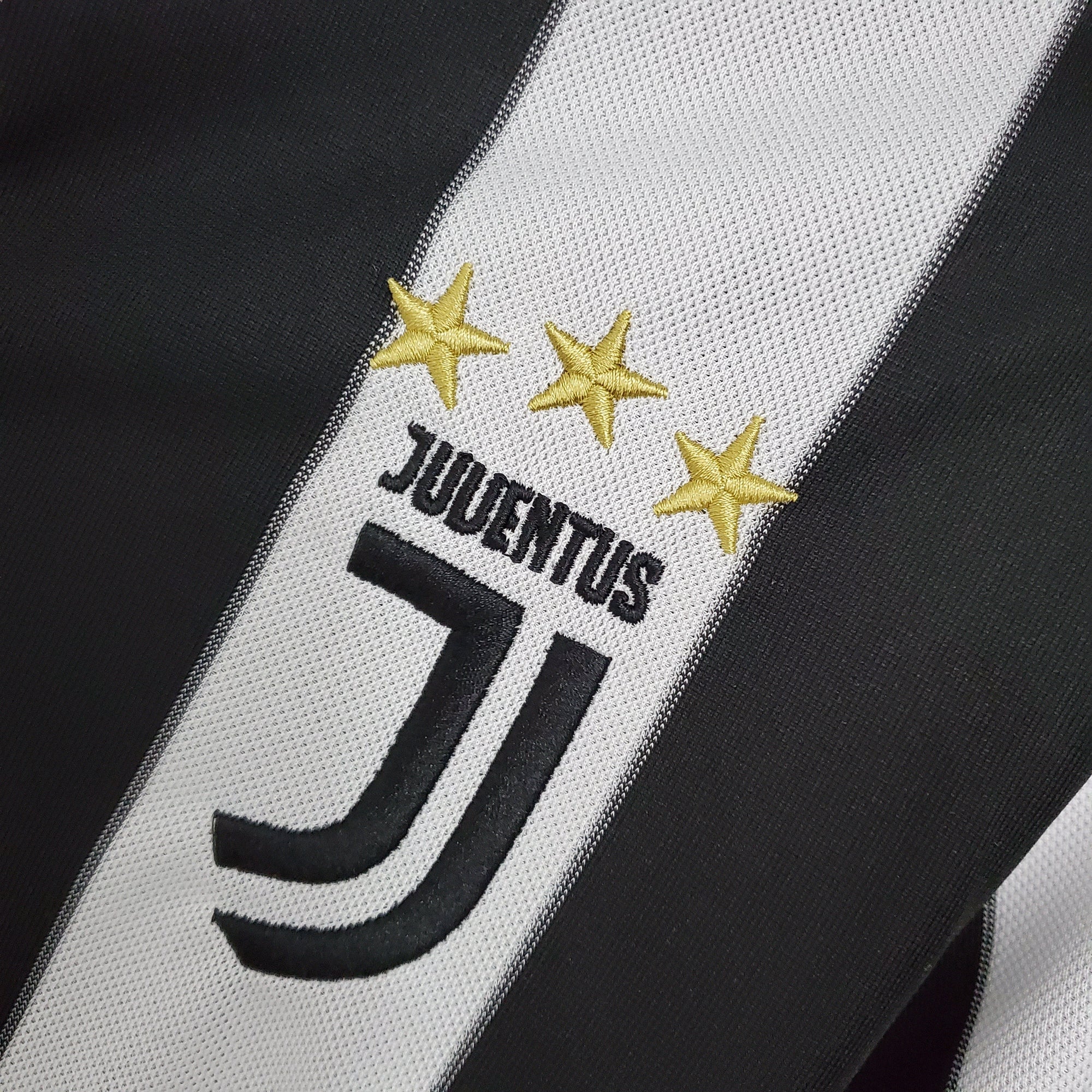 Camiseta Juventus 17/18 Casa - (Retro)