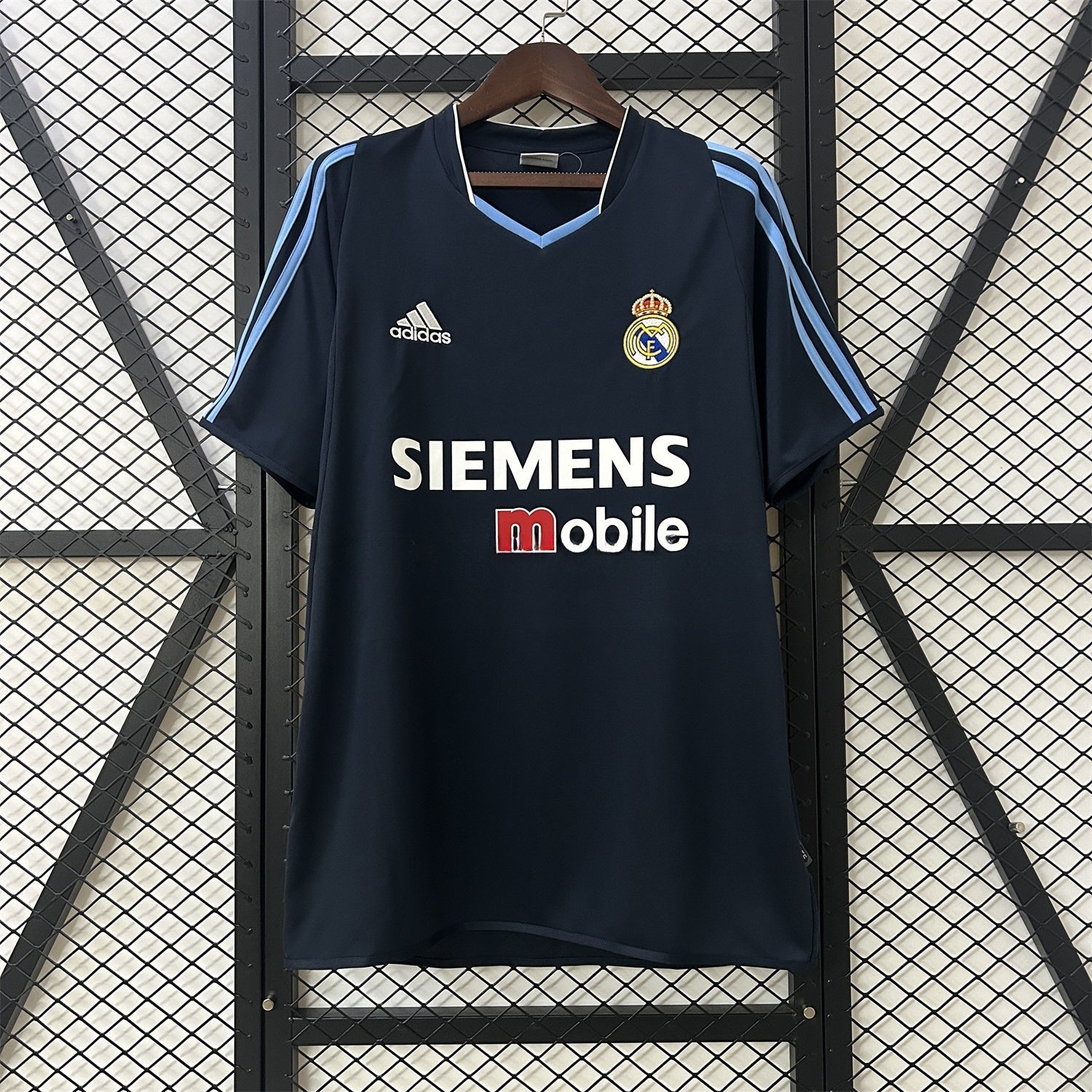 Camiseta Real Madrid 03/04 Fora - (Retro)