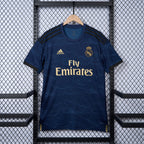 Camiseta Real Madrid 19/20 Fora - (Retro)