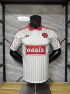 Camiseta Oasis Live '25 White n' Red - (Jugador)