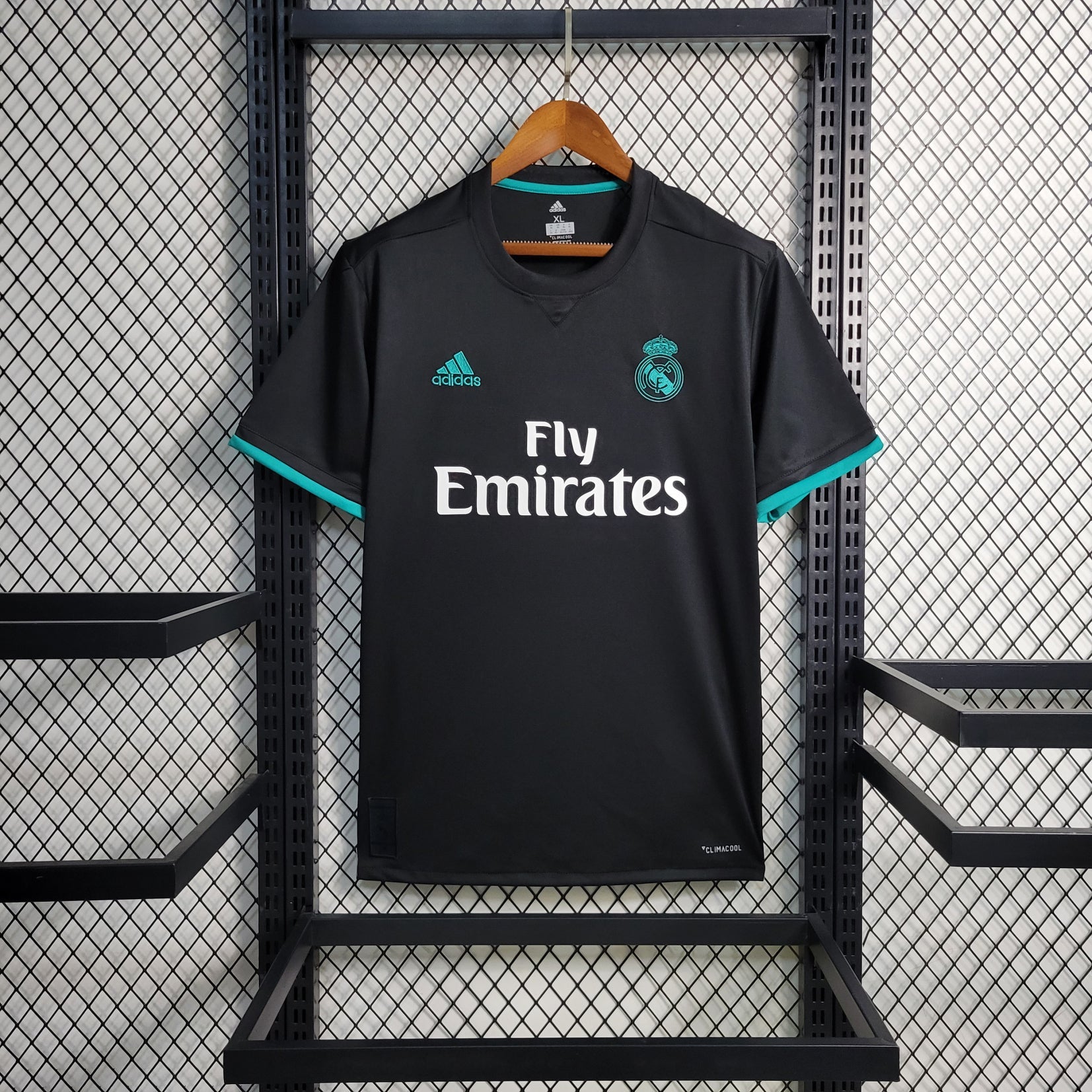 Camiseta Real Madrid 17/18 Fora - (Retro)