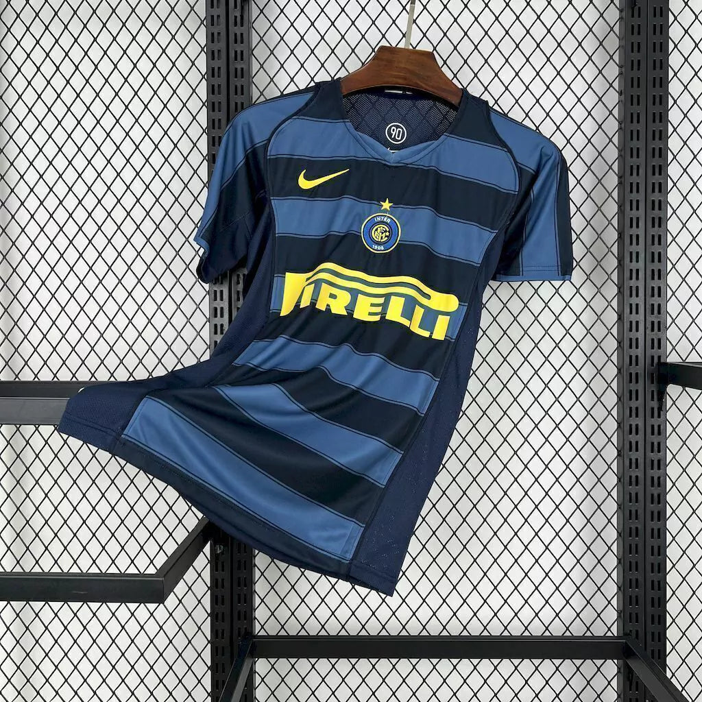 Camiseta Inter de Milão 04/05 Terceiro - (Retro)