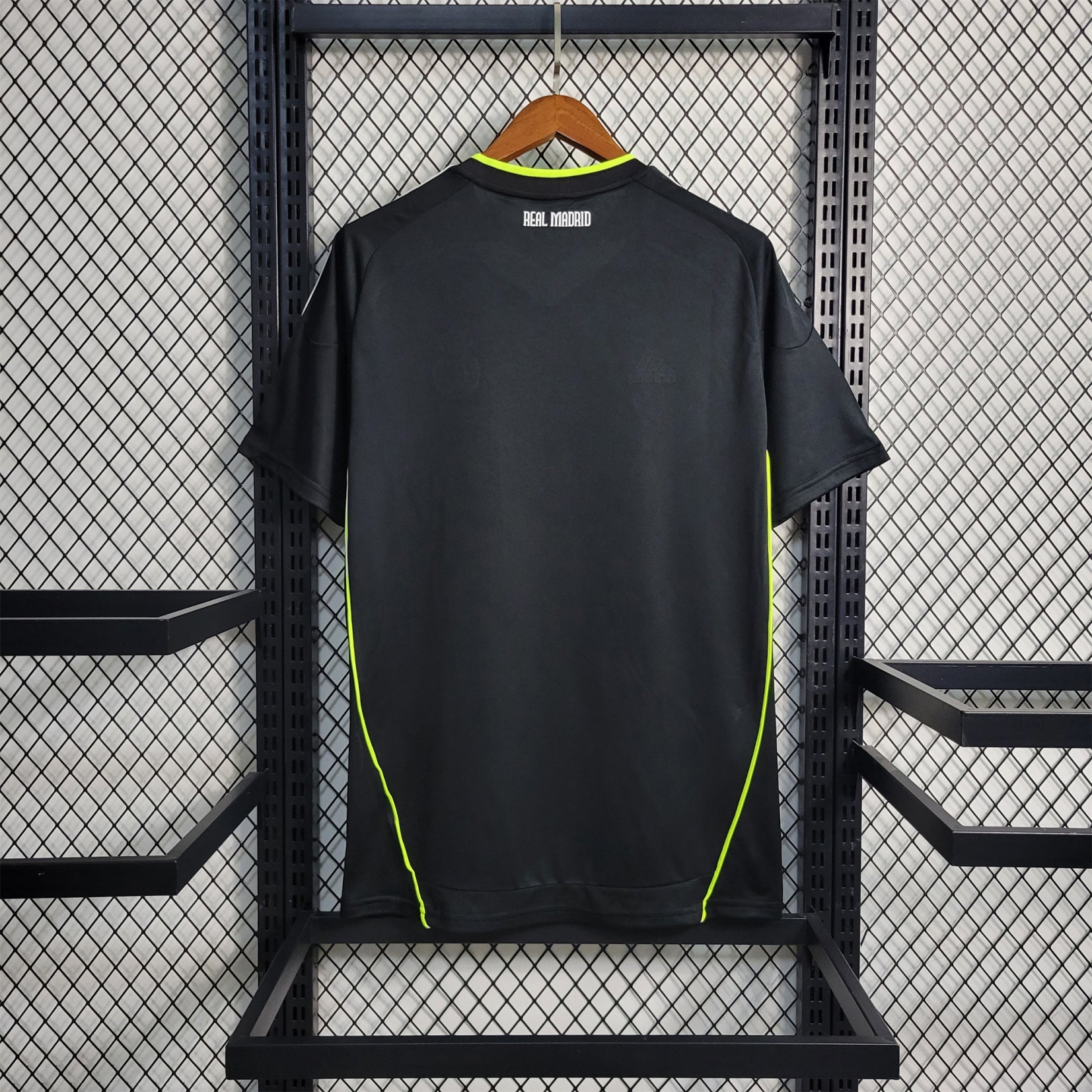 Camiseta Real Madrid 10/11 Fora - (Retro)