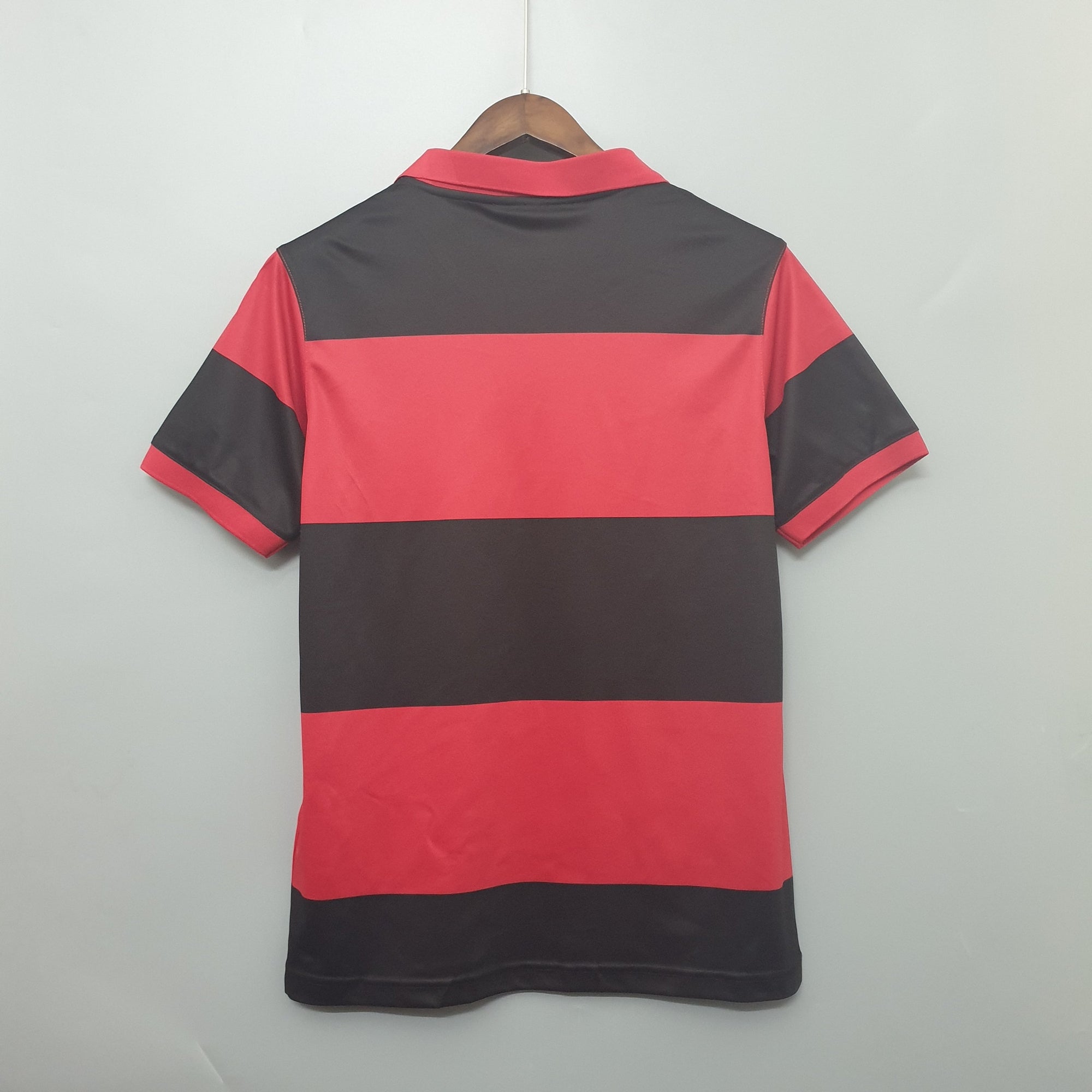 Camiseta Flamengo Titular 1982 - Versión (Retro)