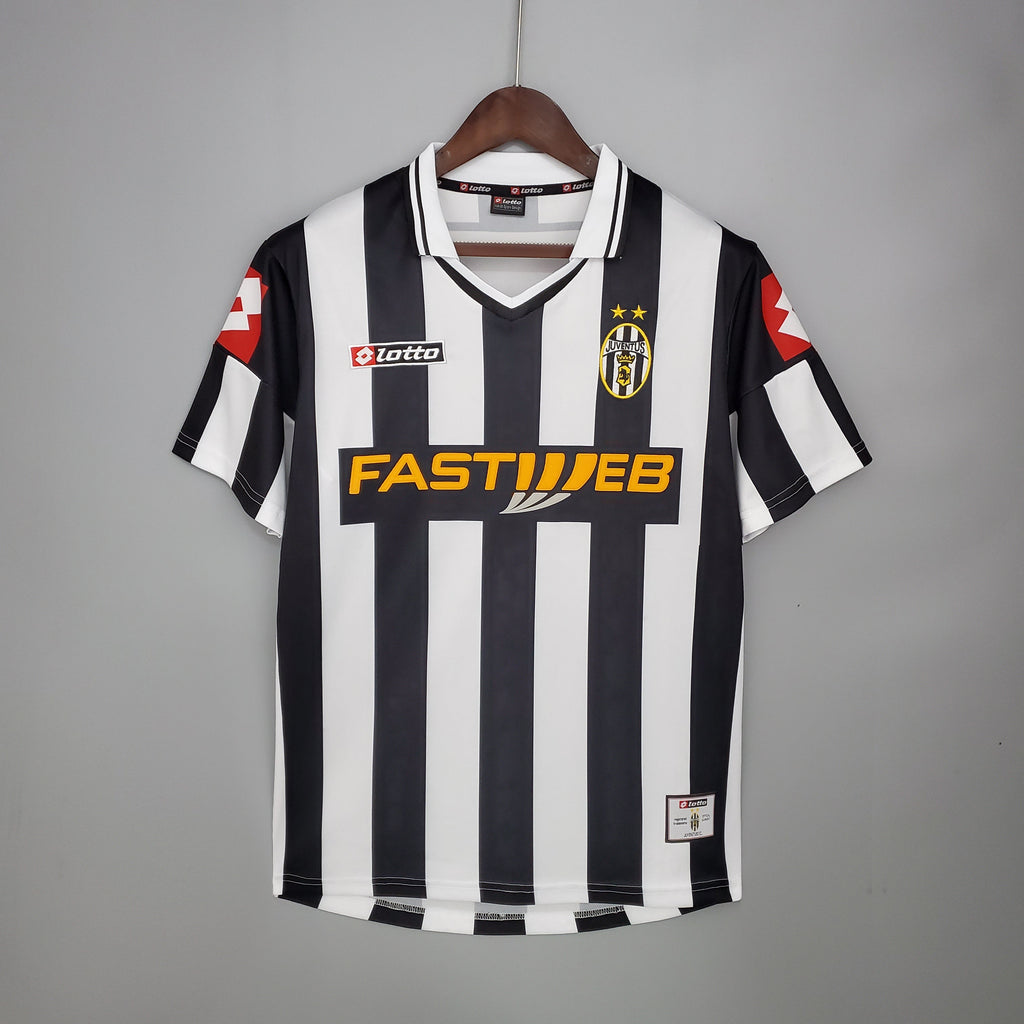 Camiseta Juventus 01/02 Casa - (Retro)