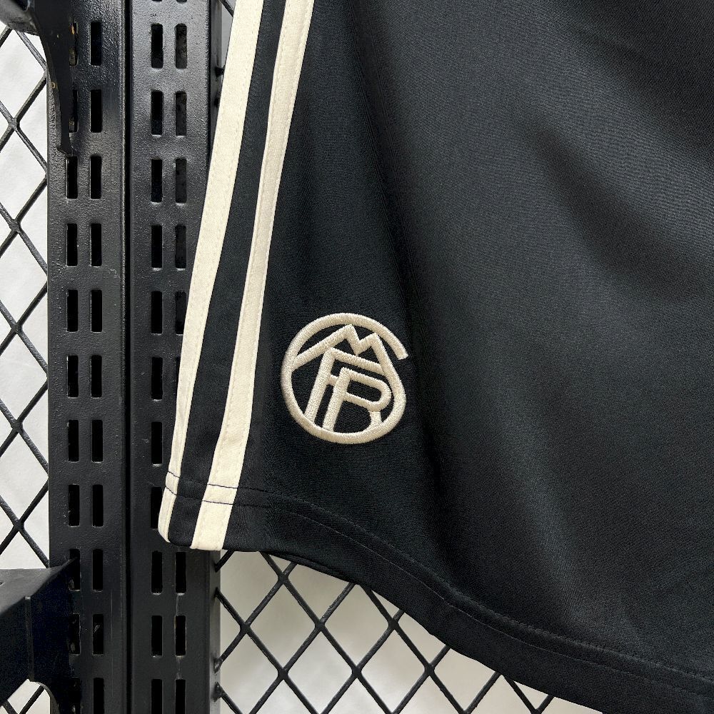 Shorts Bayern de Munique 25/26 Terceiro - (Aficionado)