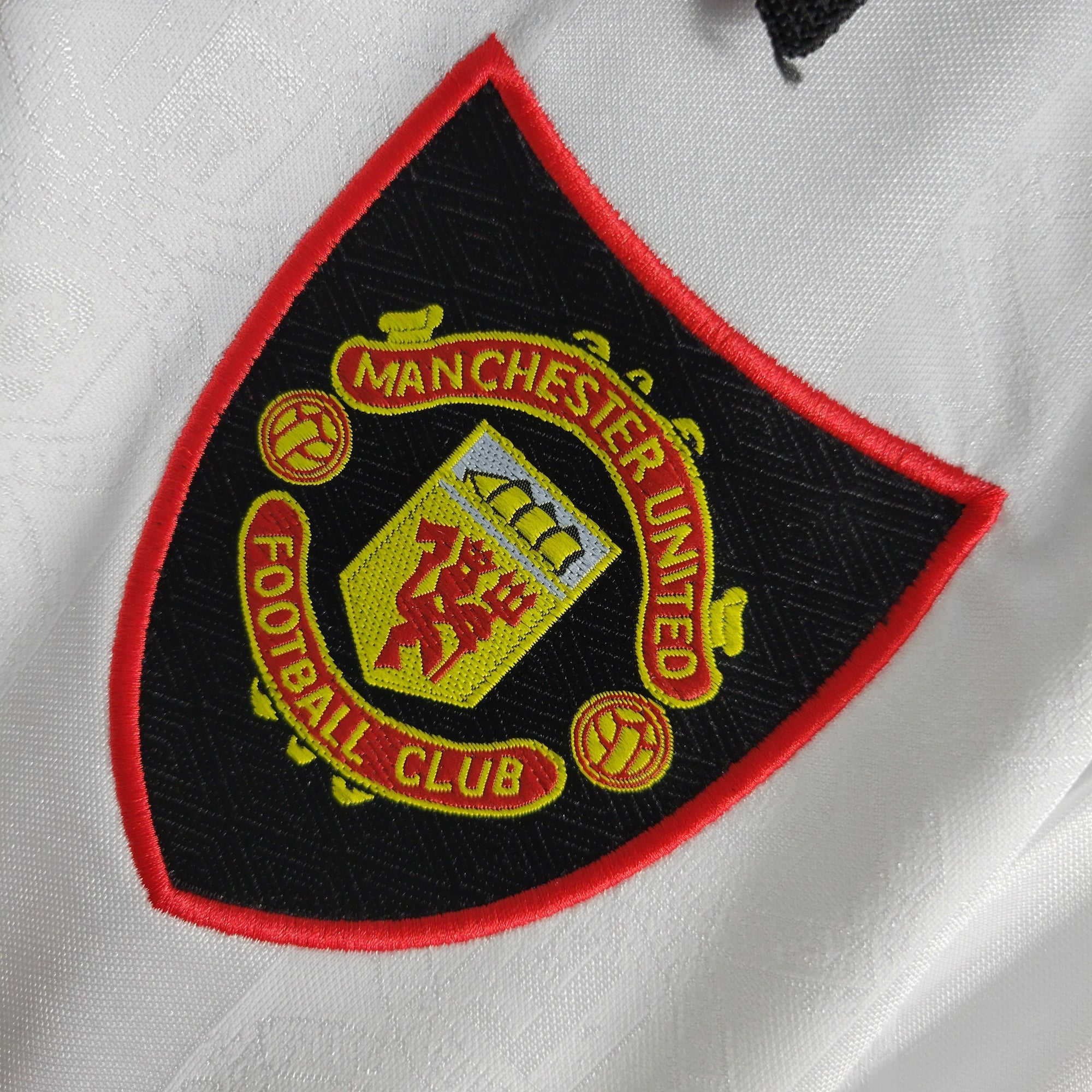 Camiseta Manchester United Reserva 97/99 - Versión (Retro)