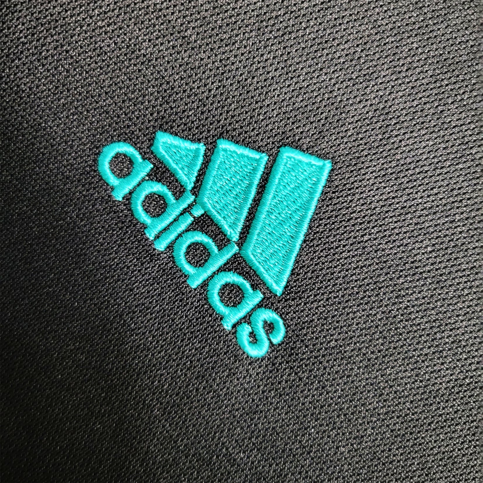 Camiseta Real Madrid 17/18 Fora - (Retro)