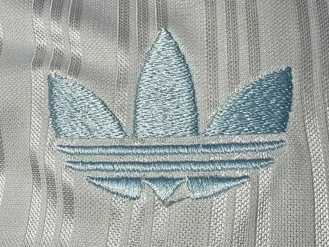 Camiseta Oasis Live '25 White n' Blue - (Jugador)