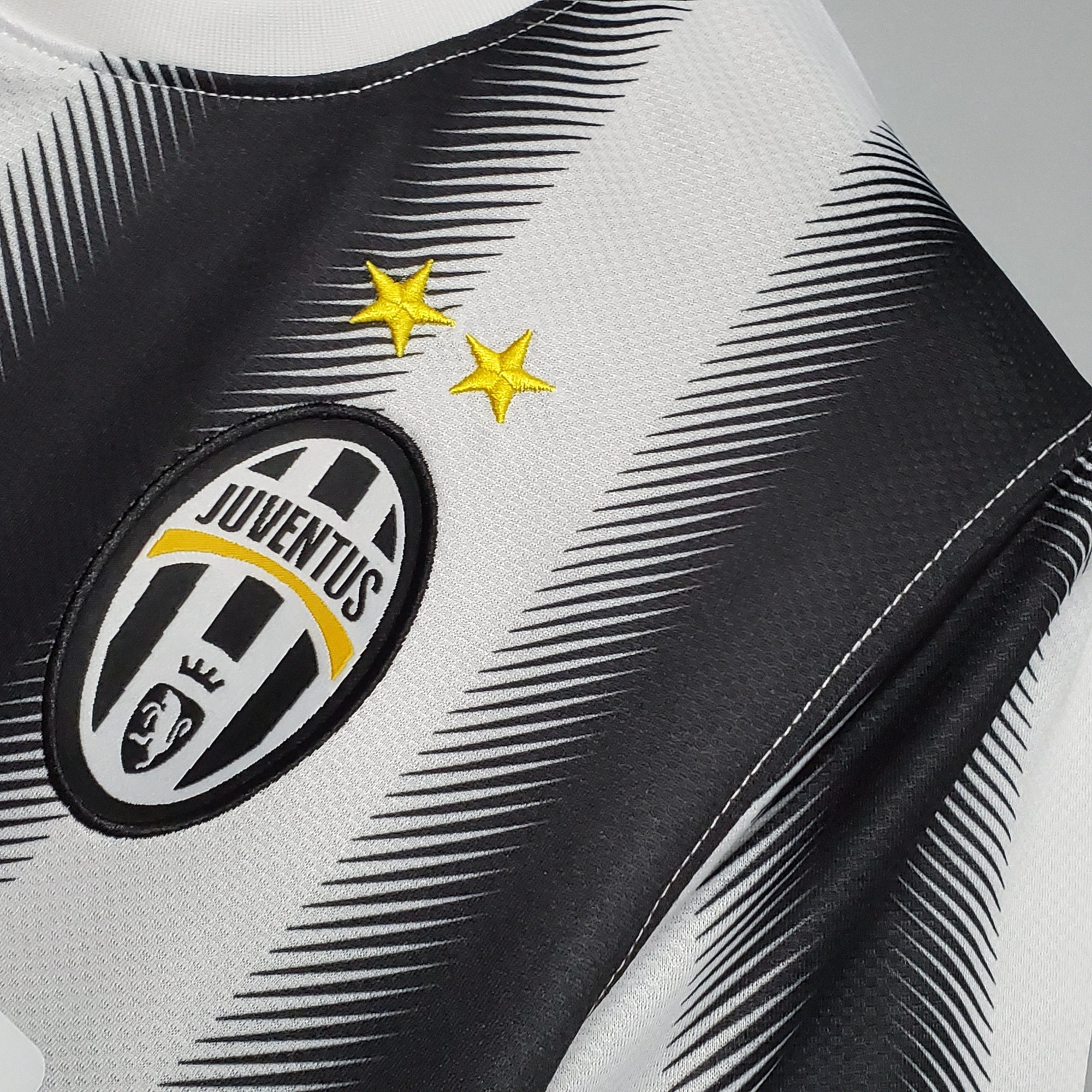 Camiseta Juventus 11/12 Casa - (Retro)