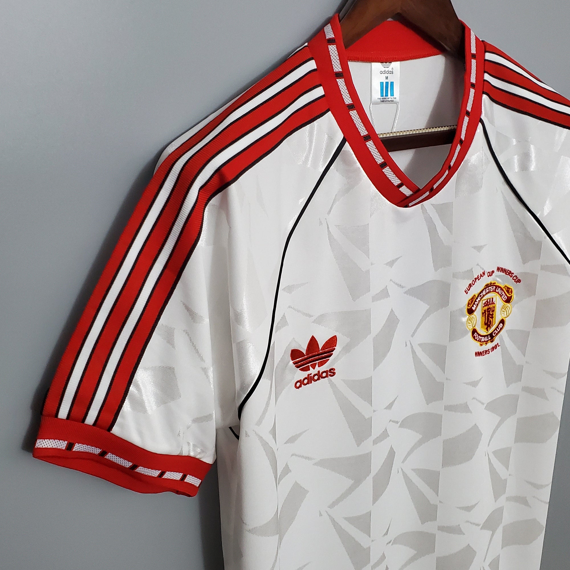 Camiseta Manchester United Reserva 1991 - Versión (Retro)
