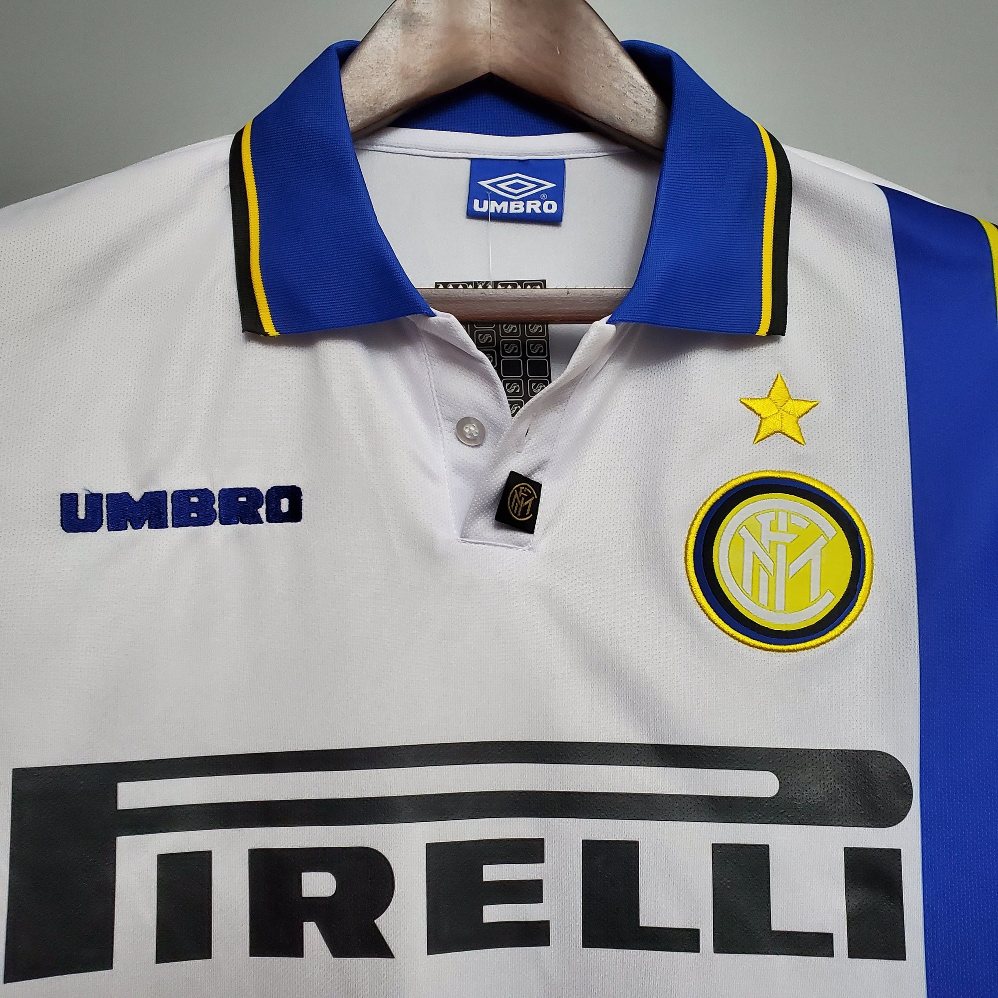Camiseta Inter de Milão 97/98 Fora - (Retro)