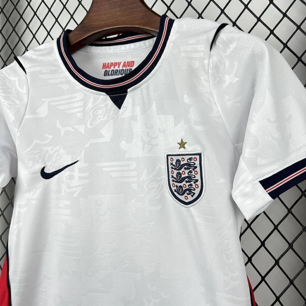 Kit Infantil Inglaterra 2026 - Casa