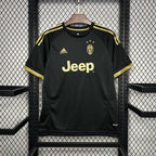 Camiseta Juventus 15/16 Terceiro - (Retro)