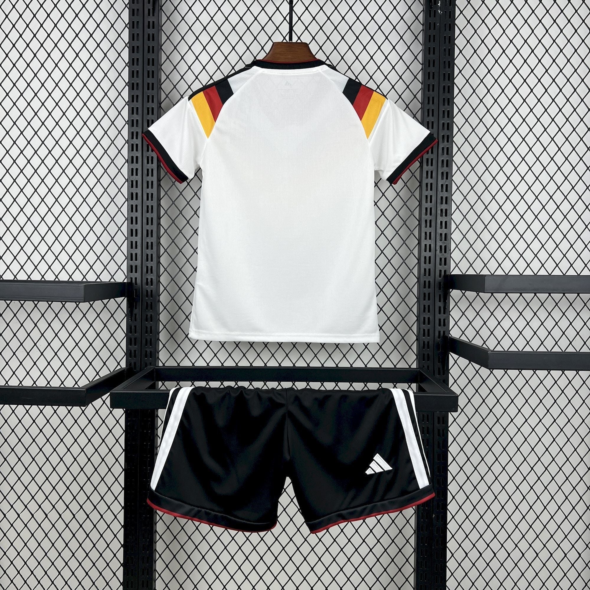 Kit Infantil Alemania 2026 - Casa