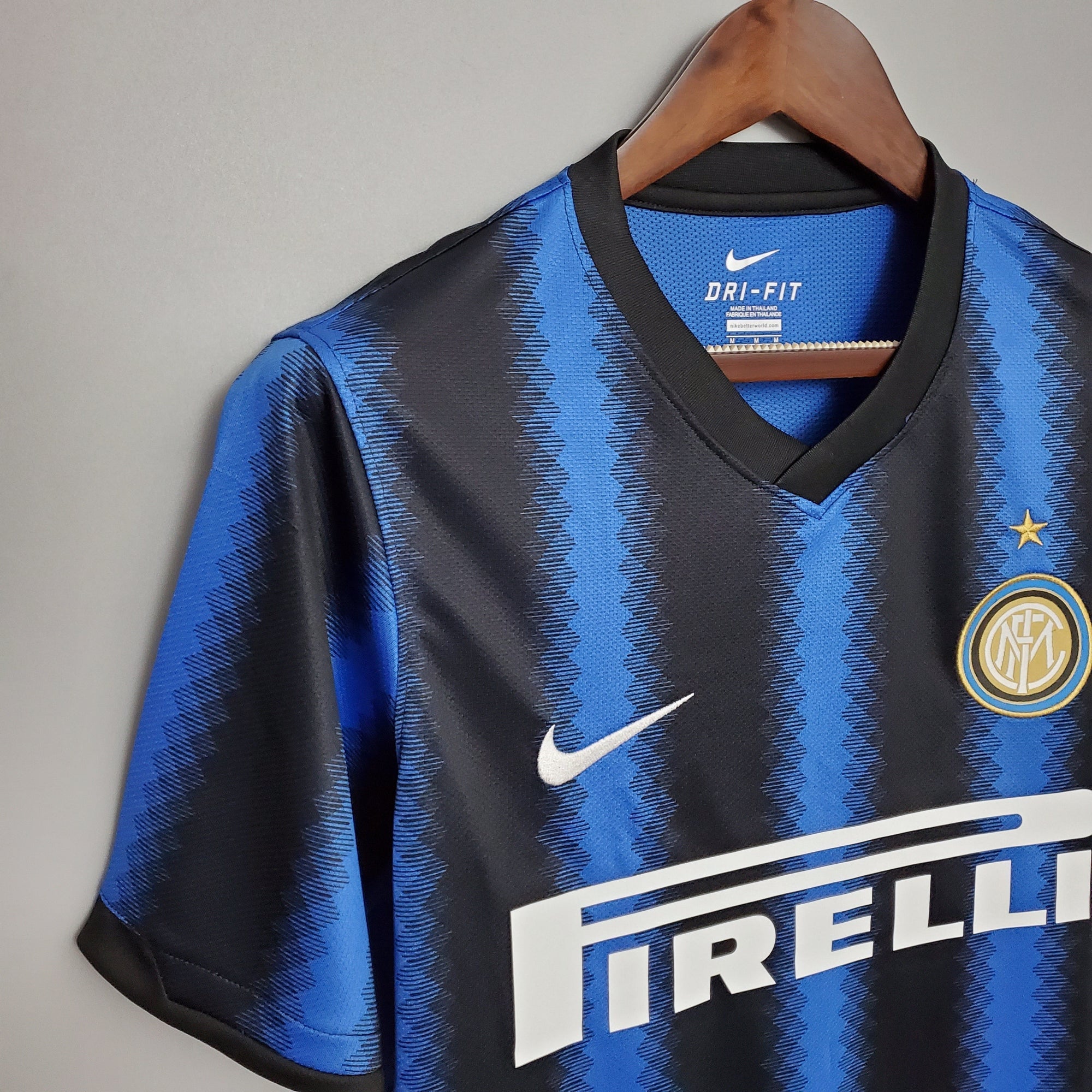 Camiseta Inter de Milão 10/11 Casa - (Retro)