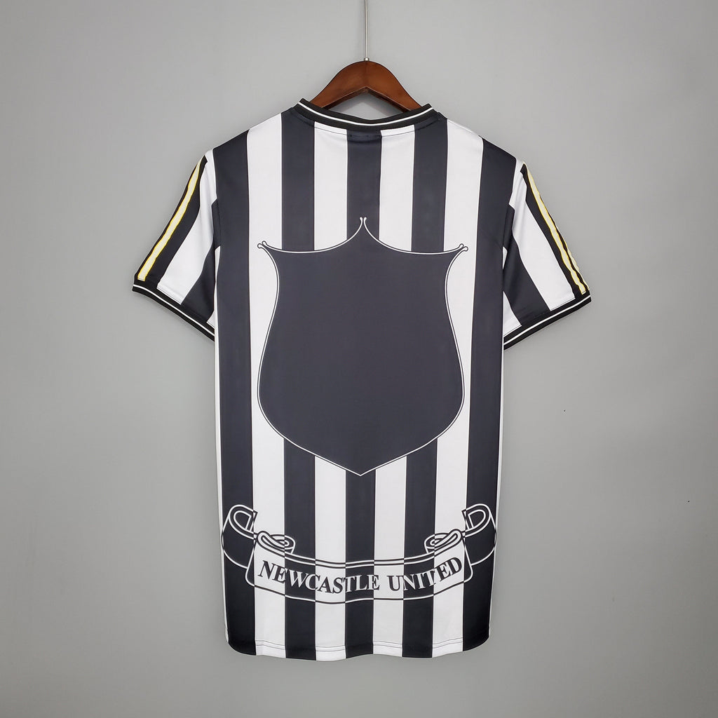 Camiseta Newcastle 97/98/99 Casa - (Retro)