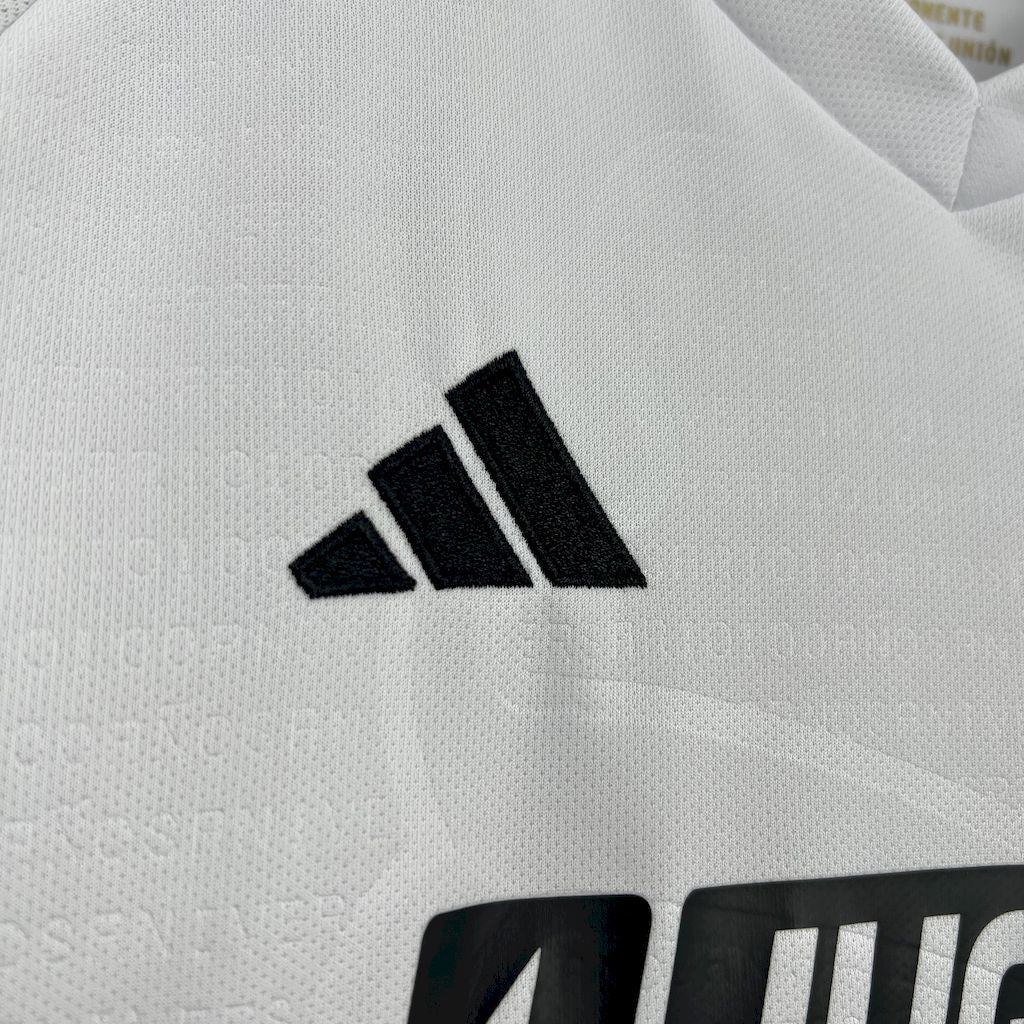 Kit Infantil Colo-Colo 2025 Casa