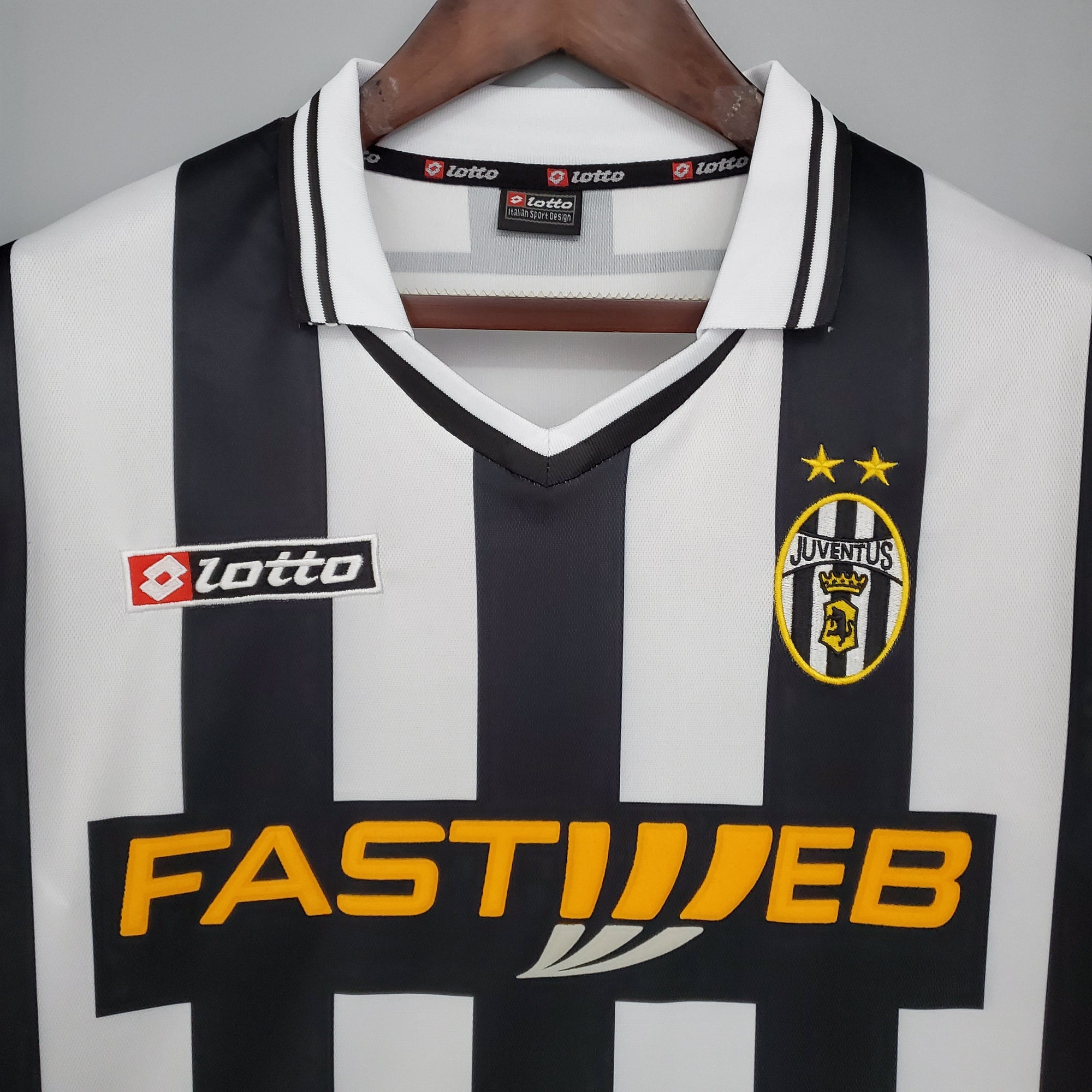 Camiseta Juventus 01/02 Casa - (Retro)