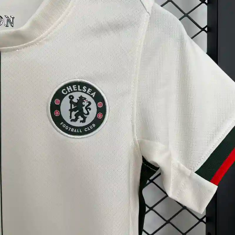Kit Infantil Chelsea 25/26 Fora