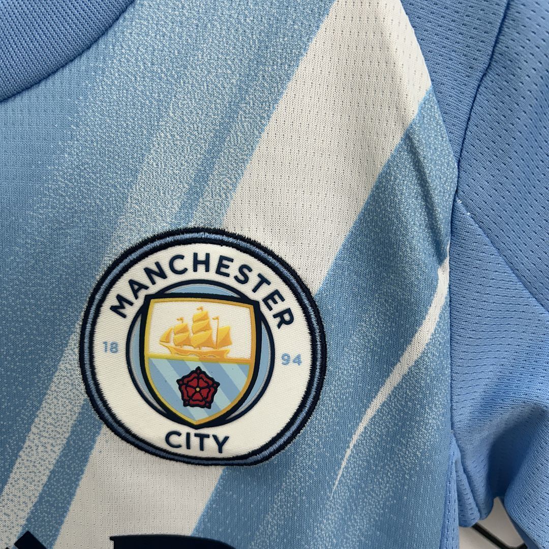 Kit Infantil Manchester City 25/26 Casa