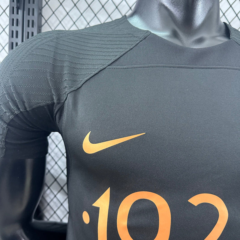 Camiseta Al-Ittihad 25/26 Cumpleaños 97 Años Gold - (Jugador)