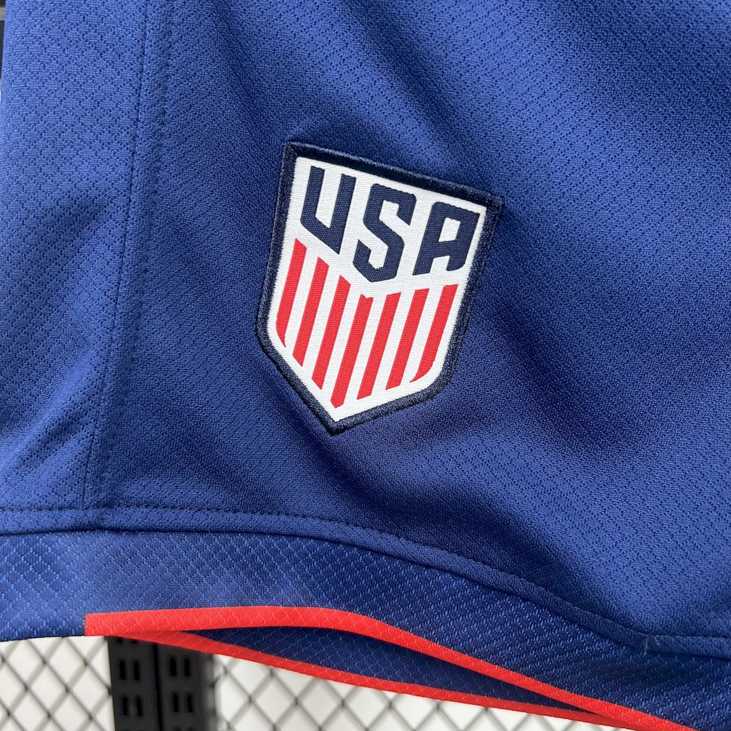 Kit Infantil Estados Unidos 2025 Fora