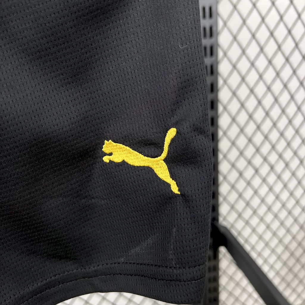 Kit Infantil Milan 25/26 Edición Especial