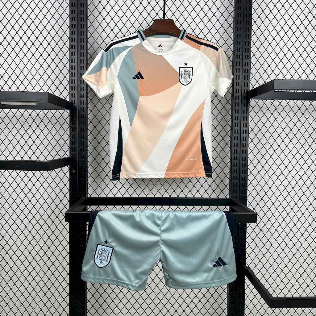 Kit Infantil Espanha Feminino 2025 Fora