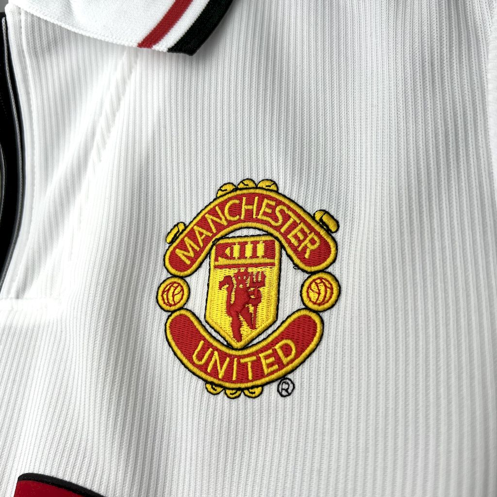 Camiseta Manchester united Branca 98/99 - Versión (Retro)