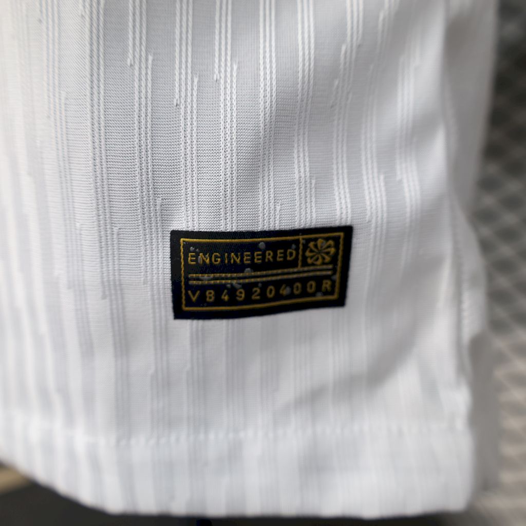 Camiseta Tottenham Edición Especial 25/26 - Versión (Jugador)