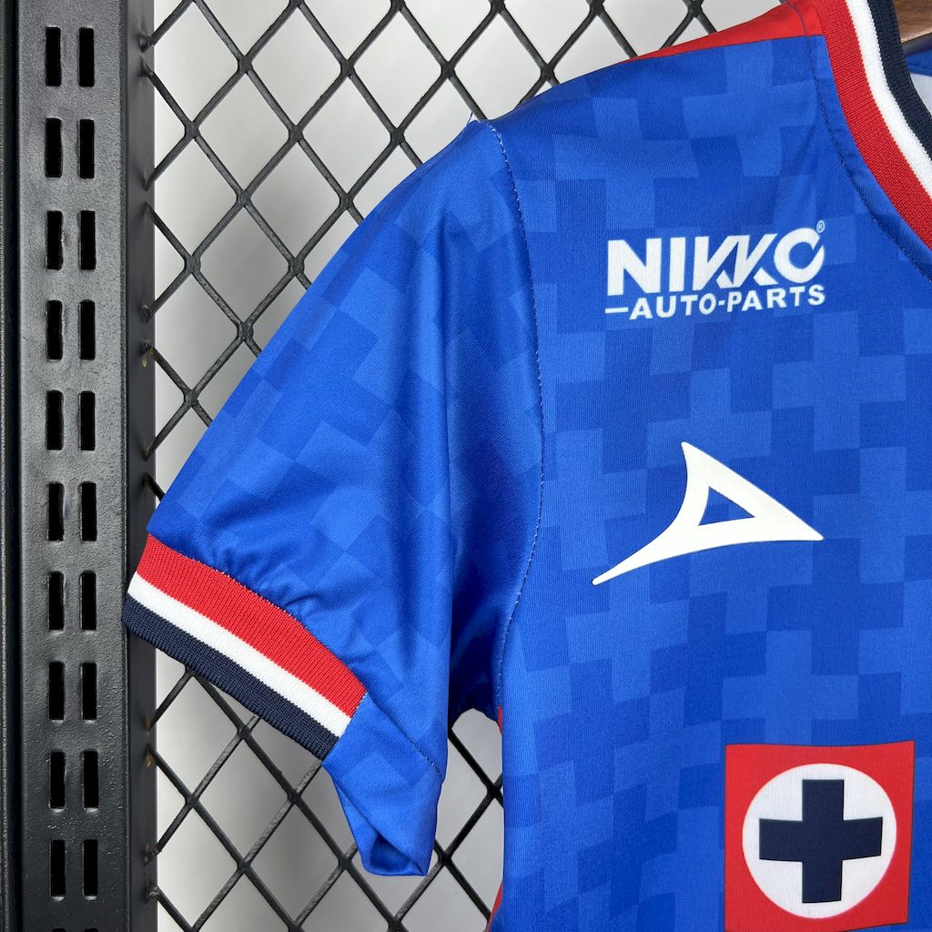 Kit Infantil Cruz Azul 25/26 Casa