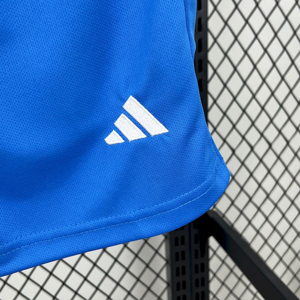 Kit Infantil Real Madrid 25/26 Pré-Jogo