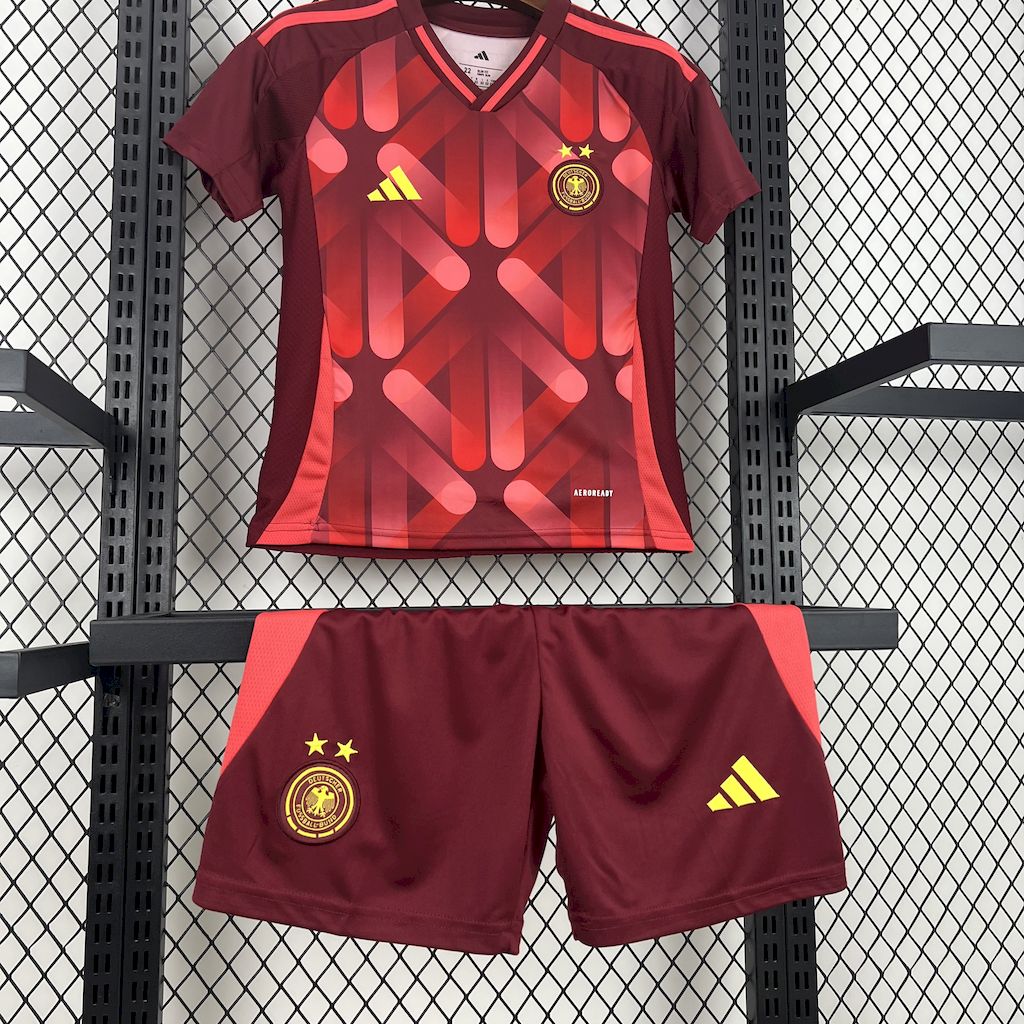Kit Infantil Alemanha Feminino 2025 Fora