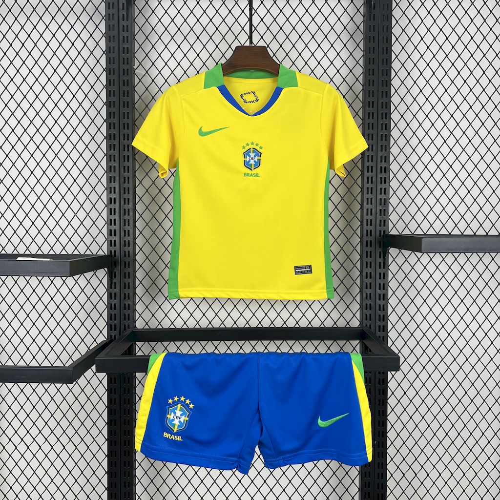 Kit Infantil Brasil Feminino Casa 2025
