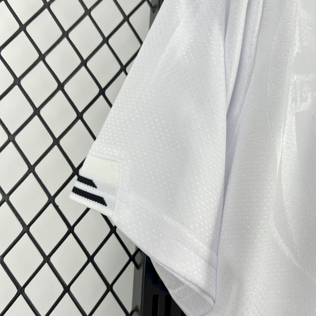 Camiseta Valencia Casa 99/00 - Versión (Retro)