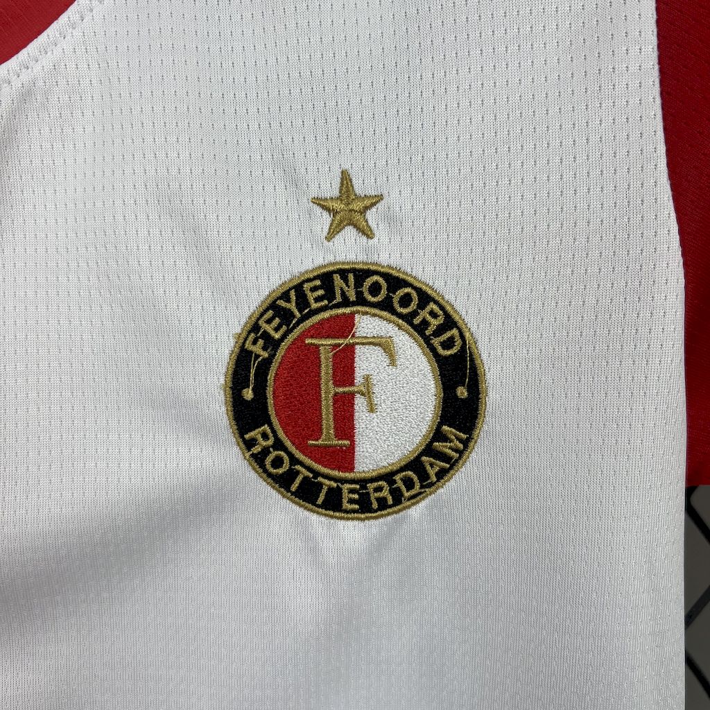 Kit Infantil Feyenoord 25/26 Casa