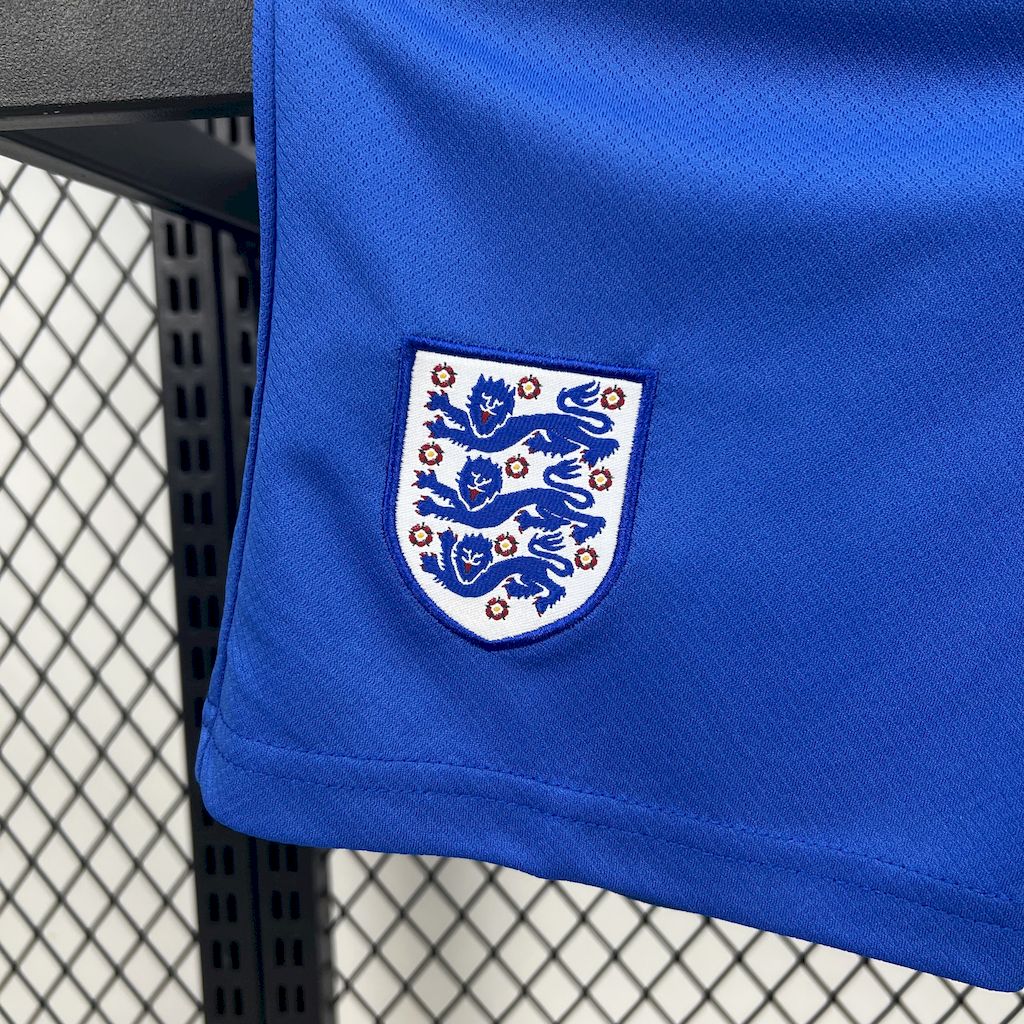 Kit Infantil Inglaterra Fem. 2025 Casa