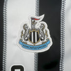 Kit Infantil Newcastle 25/26 Casa
