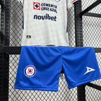 Kit Infantil Cruz Azul 25/26 Fora
