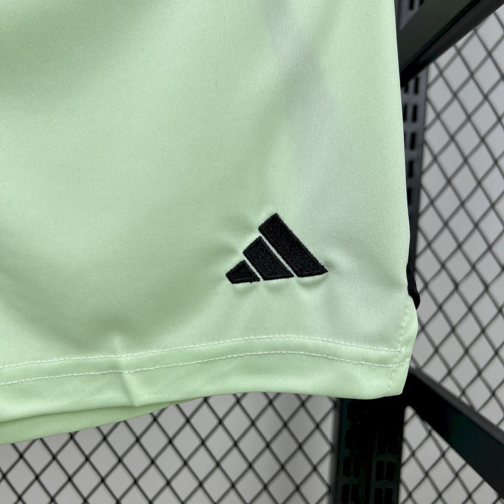 Kit Infantil Bayern de Munique 25/26 Portero Casa