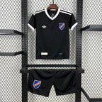 Kit Infantil Colo-Colo 2025 Portero Centenário