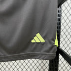 Kit Infantil Bayern de Munique 25/26 Portero Fora