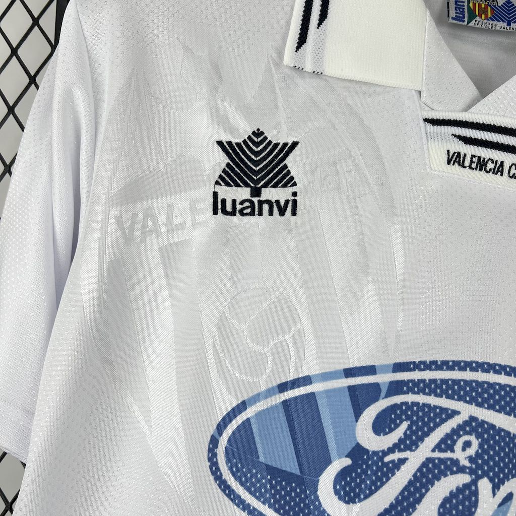 Camiseta Valencia Casa 99/00 - Versión (Retro)