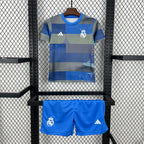 Kit Infantil Real Madrid 25/26 Pré-Jogo
